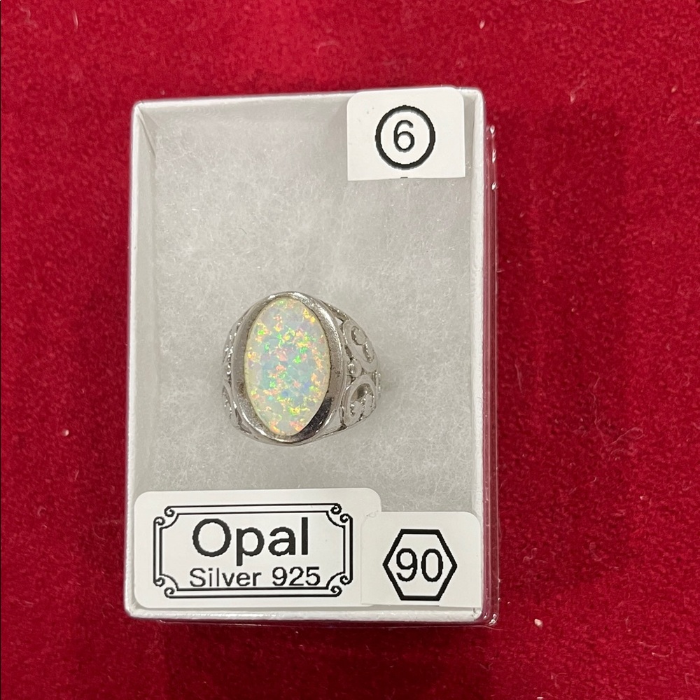 Silver 925 Ring With Opal Gemstone - image 1